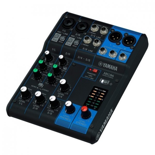 Yamaha MG06 Analog Mixer with Gear4music Bag Side