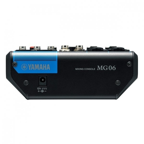 Yamaha MG06 Analog Mixer with Gear4music Bag top