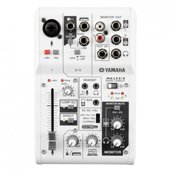 Yamaha AG03 3-Channel Hybrid Mixer with Gear4music Bag - Mixer Main