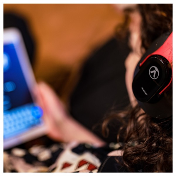 Austrian Audio Hi-X25BT Professional Over-Ear Headphones w/ Bluetooth - Lifestyle 3