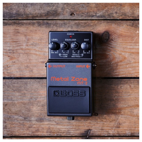Boss MT-2 Metal Zone Guitar Effects Pedal Lifestyle 1