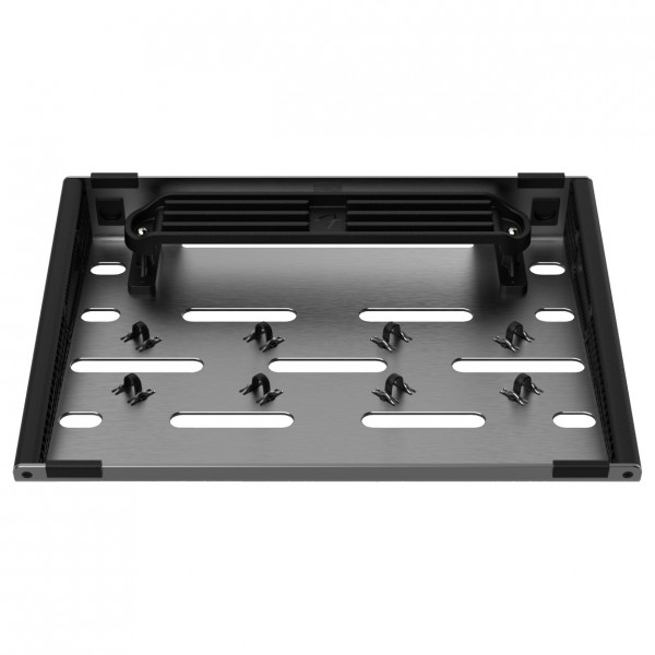 Fender Professional Pedal Board Small underneath