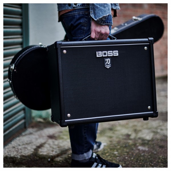 Boss Katana 100 MKII Lifestyle 1