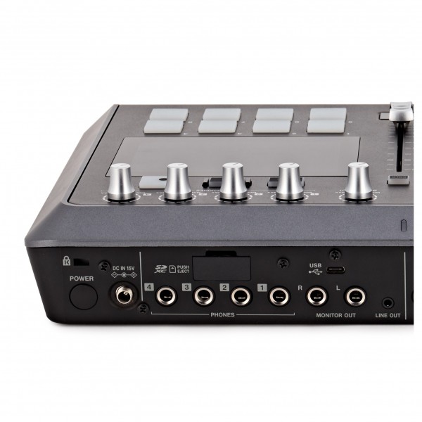 Tascam Mixcast Podcast Recording Console - Detail 4