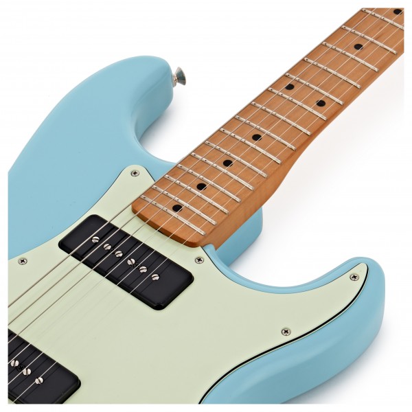 ギター Fender Noventa Stratocaster Daphne Blue Amazon | Fender エレキギター Noventa Stratocaster (Daphne