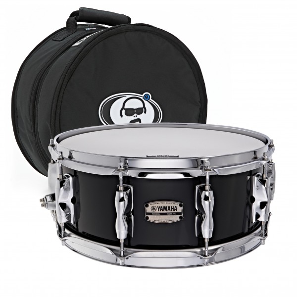 Yamaha Recording Custom 14 x 5.5'' Snare Drum, Solid Black w/Case