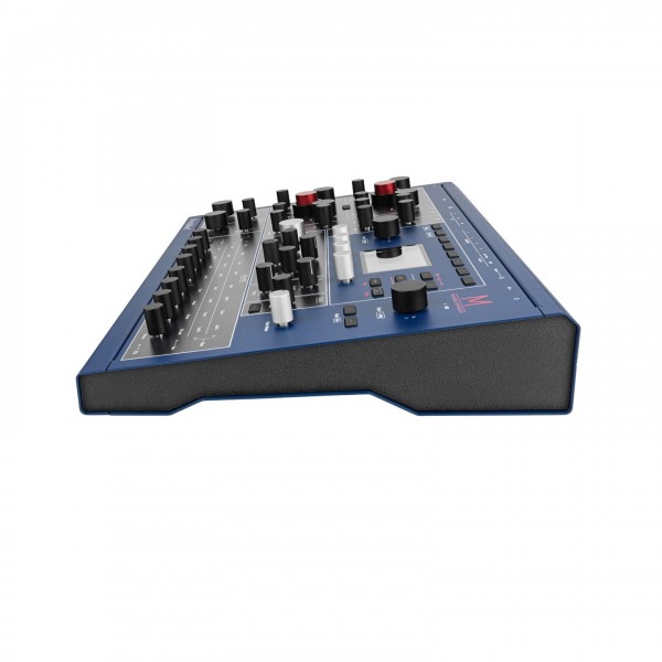 Waldorf M Wavetable Synthesizer - side