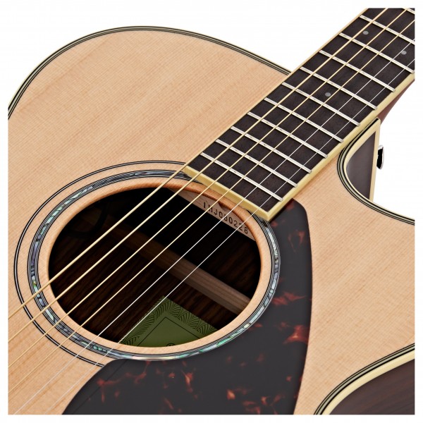 Yamaha FSX830C Electro Acoustic Guitar, Natural