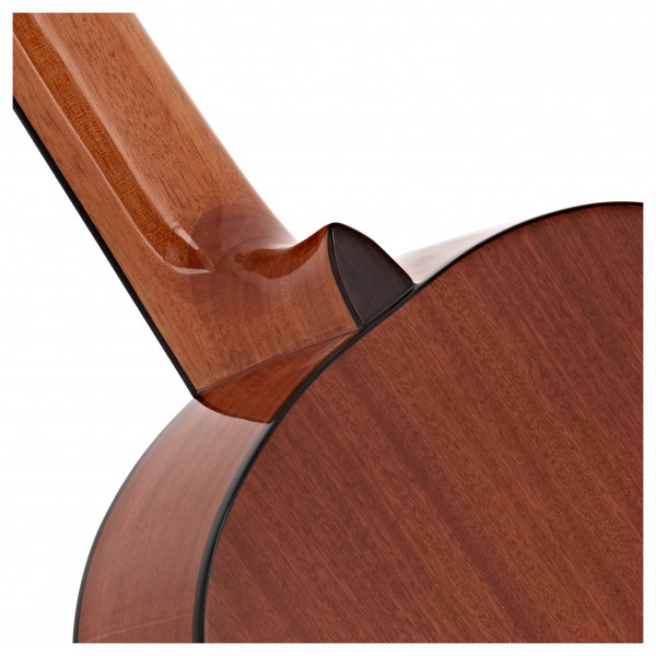 Admira Alba Classical Guitar 4/4