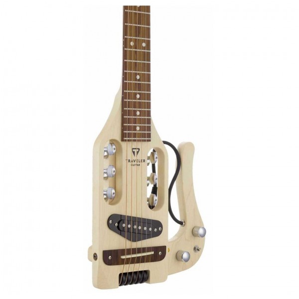 Traveler Pro-Series Standard, Maple/Pau Ferro body