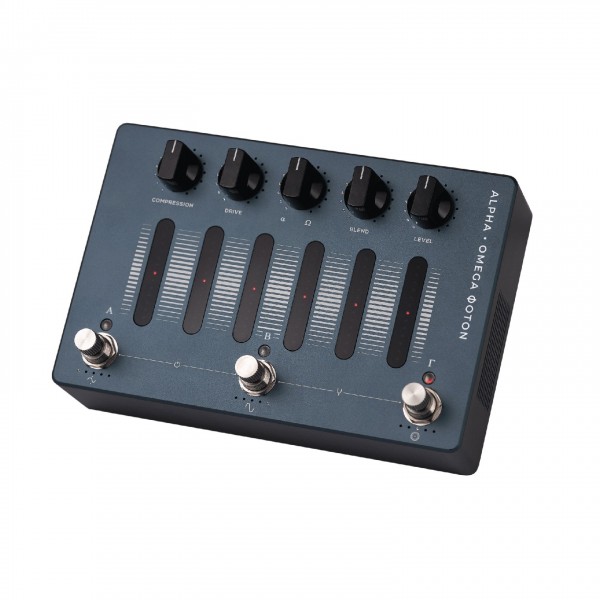 Darkglass Alpha Omega Photon Distortion Pedal