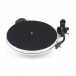 Pro-Ject RPM 1 Carbon Turntable w/ Ortofon 2M Rote Patrone, Weiß