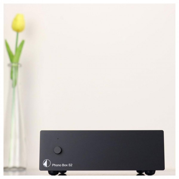Pro-Ject Phono Box S2 Black MM / MC Phono Stage
