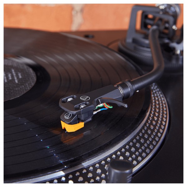 Audio Technica AT-VM95EN Moving Magnet Cartridge