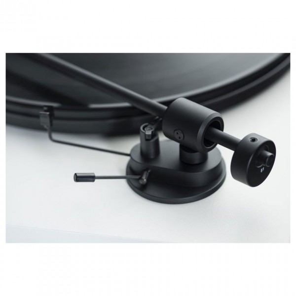 Pro-Ject Primary E Phono Black Turntable w/ Ortofon OM Cartridge
