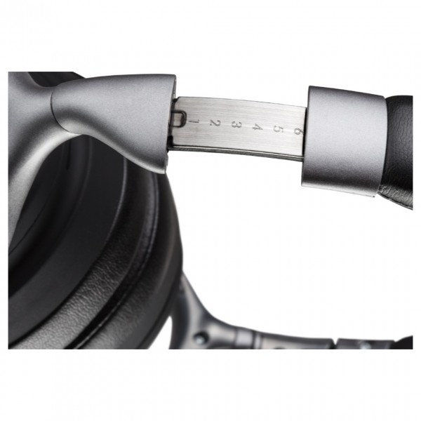 Denon AH-GC30 Black Premium Wireless Noise Cancelling Headphones