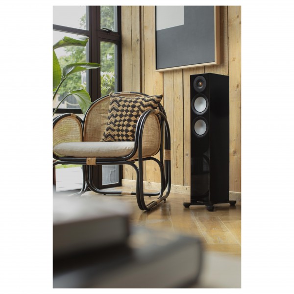 Monitor Audio Silver 200 7G Black Oak Floorstanding Speaker (Pair)
