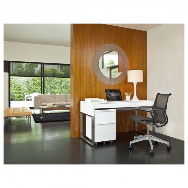 Cascadia 6201 Desk Smooth Satin White