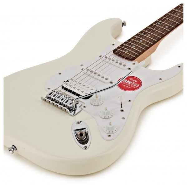 Squier Bullet Stratocaster HSS w/ Trem, Arctic White