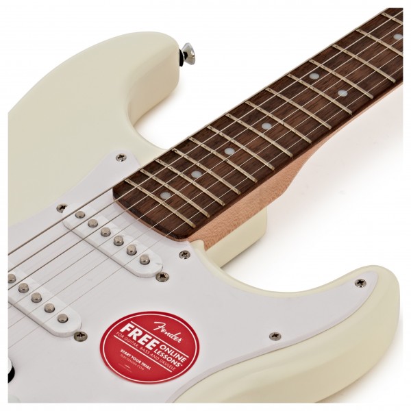 Squier Bullet Stratocaster HSS w/ Trem, Arctic White at Gear4music