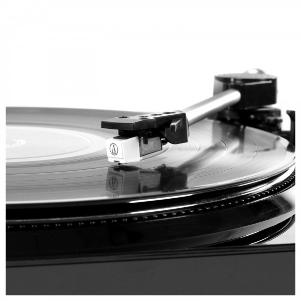 VPRO-3100 USB Turntable, Black - Stylus Detail