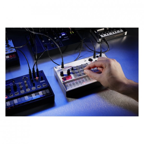 Volca Digital Sample Sequencer - Lifestyle 3