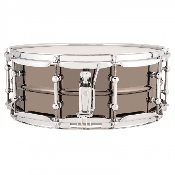 Ludwig Universal 14'' x 5.5'' Black Brass Snare Drum, Chrome Hardware - Strainer