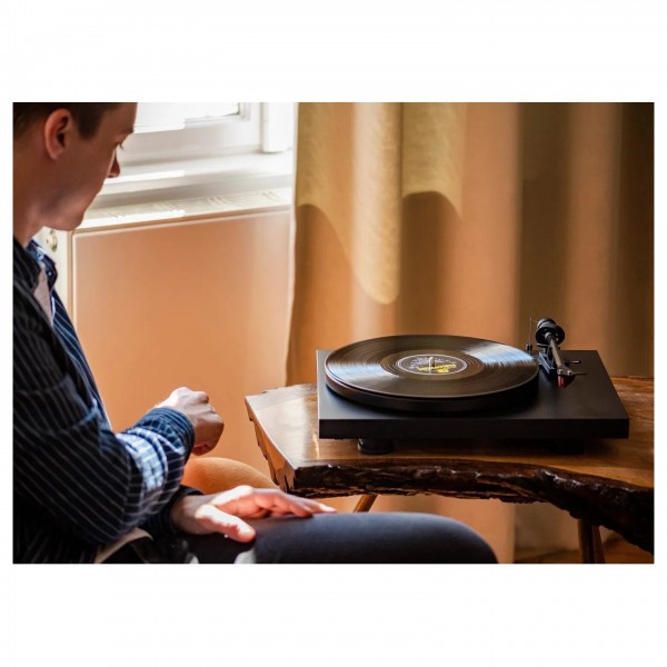 Pro-Ject Debut Carbon Evo Satin Golden Yellow Turntable (Cartridge Included) LS1