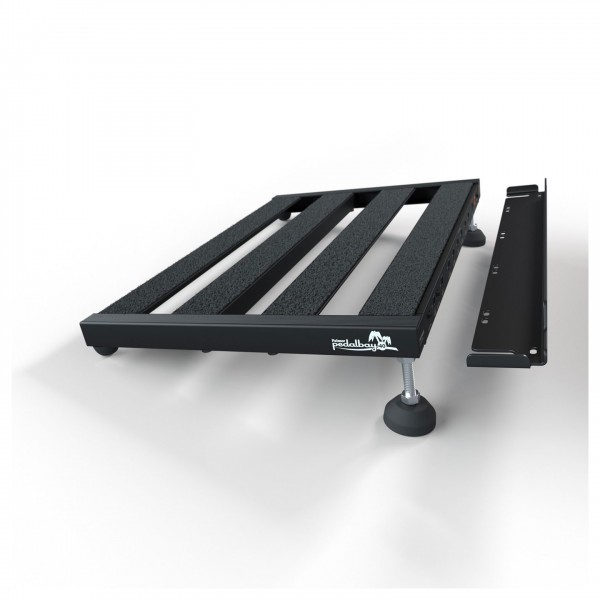 Palmer Pedalbay 40 PB Pedal Board with WTBP40 Powerbar - pedal board