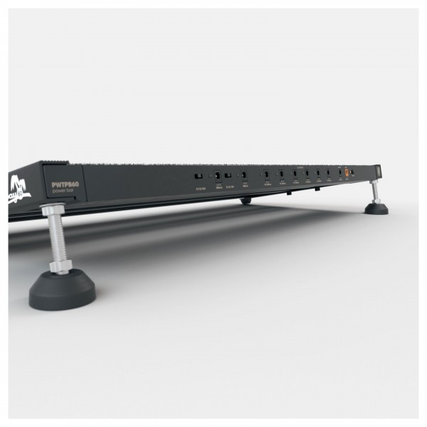 Palmer Pedalbay 60 PB Pedal Board with WTBP60 Powerbar - back angled