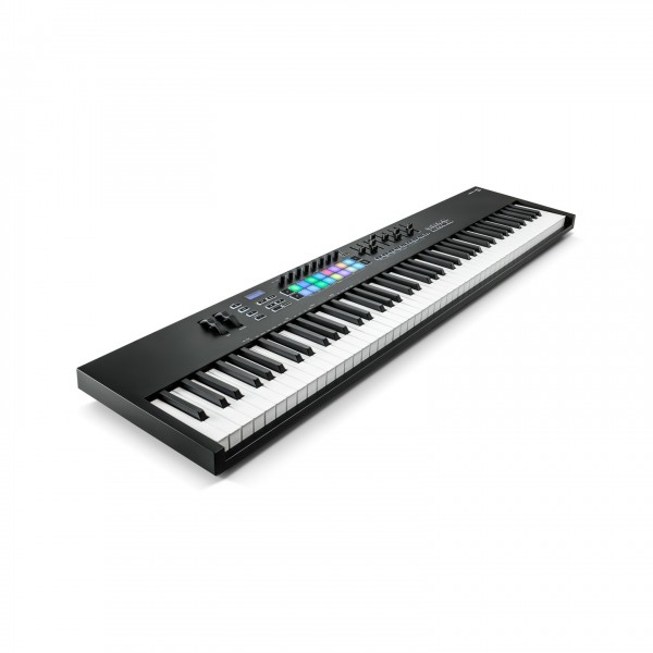 Novation Launchkey 88 - Left