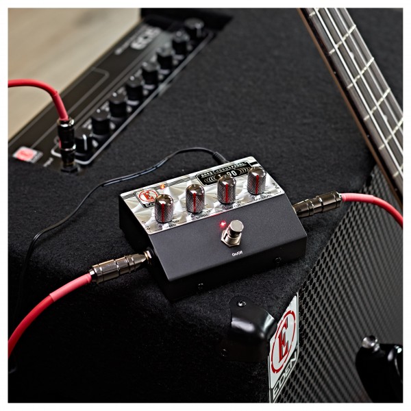 EDEN I-90 ベース用コーラスエフェクター maxresdefault.jpg?sqp=-