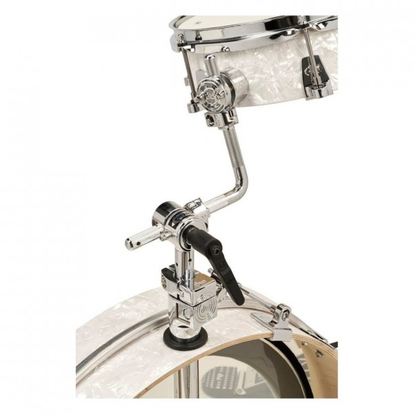 DW Performance Series 20'' 4pc LowPro kit - White Marine - Tom Holder Close Up