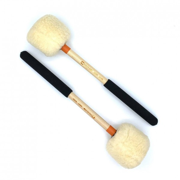 Chalklin Bass Maple Shaft Medium Fluffy Head
