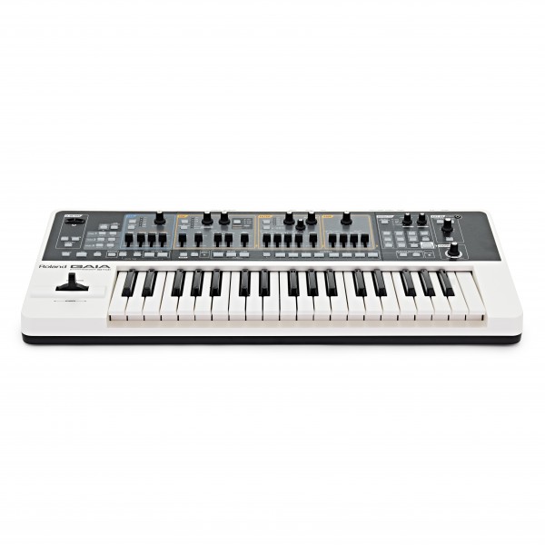 Roland SH-01 Gaia Synthesizer at Gear4music