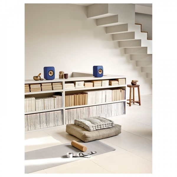 KEF LSX II Wireless Hifi Speaker System, Cobalt Blue - Lifestyle 1