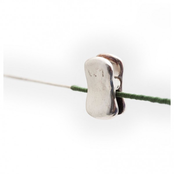 WMutes Metal Violin Concert Mute - On string