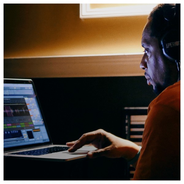Serato Sample Lifestyle 2