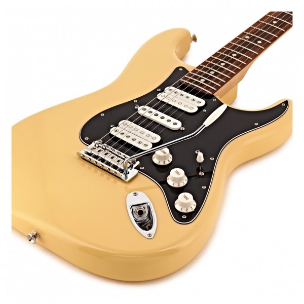 Fender Player Stratocaster HSH PF, Buttercream & Case by Gear4music 2 