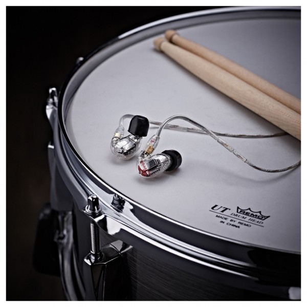 SE846 -on-snare