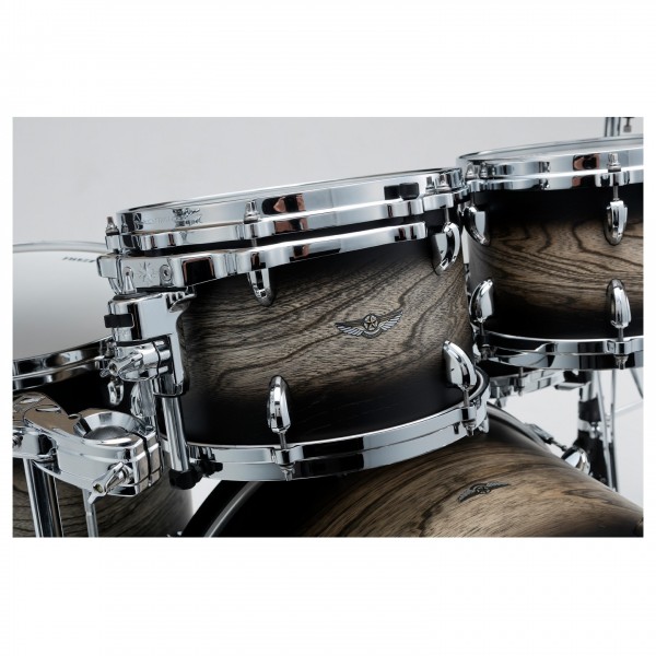 Tama Star Walnut 22'' 4pc Shell Pack, Satin Black Japanese Sen Burst - Tom Detail