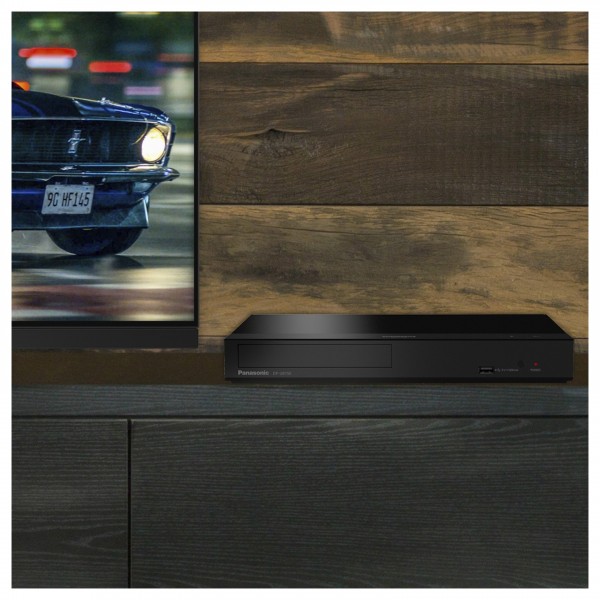 Panasonic DP-UB150EB Ultra HD Blu-ray Player in living room environment
