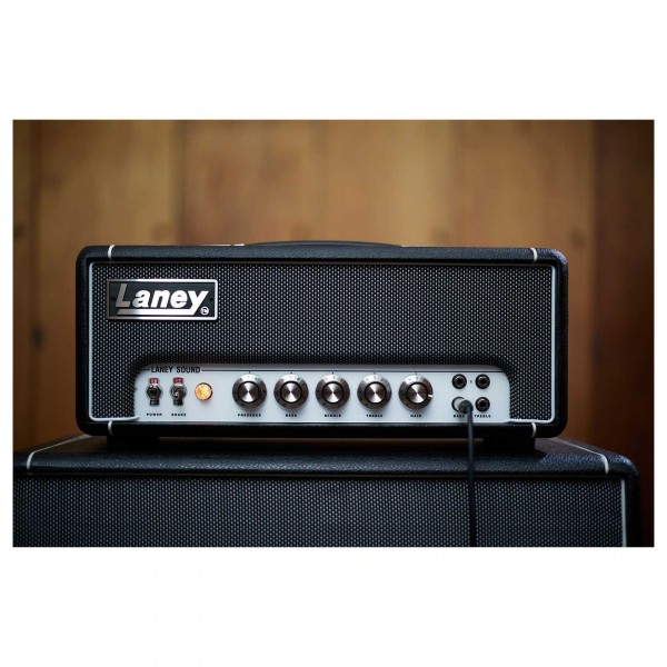 Laney Black Country Customs LA-STUDIO Tube Head w/ Two Notes Embedded - Lifestyle