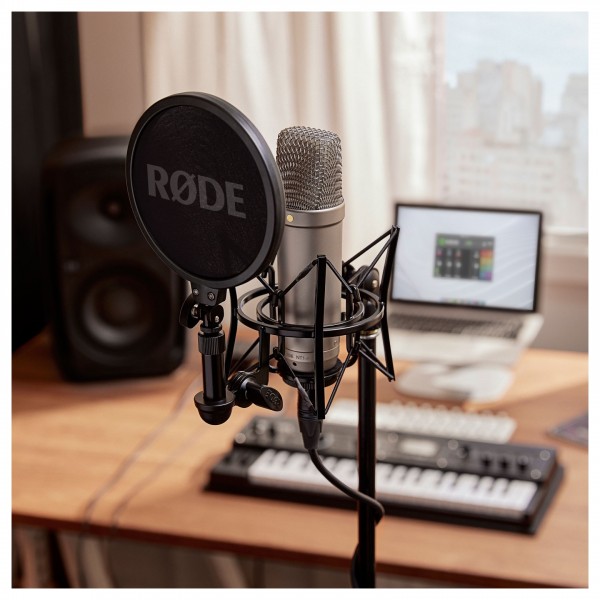 Rode NT1-A Vocal Recording Pack at Gear4music
