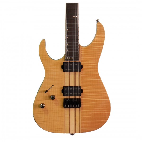 Schecter Banshee Elite-6 po lewej rękami gitara elektryczna