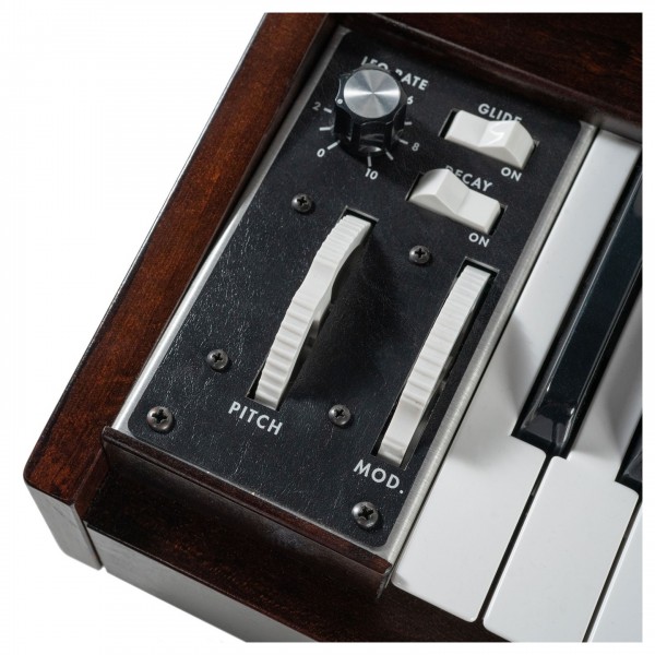 Moog Minimoog Model D Monophonic Synthesizer - Detail 2