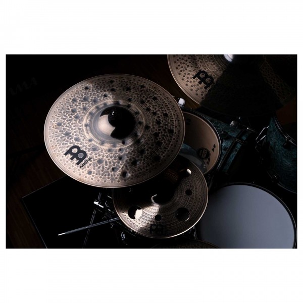 Meinl 18" Pure Alloy Custom Extra Thin Hammered Crash - Lifestyle