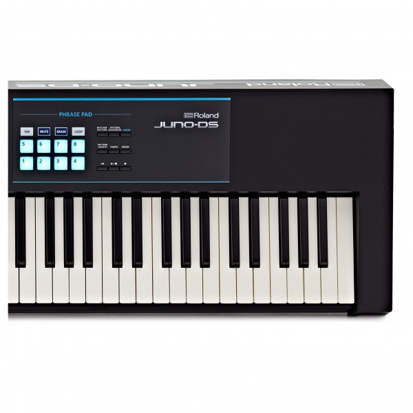 【美品】Roland JUNO-DS 88 Roland Juno-DS88 88 Key Synthesizer - Ex Demo at Gear4music