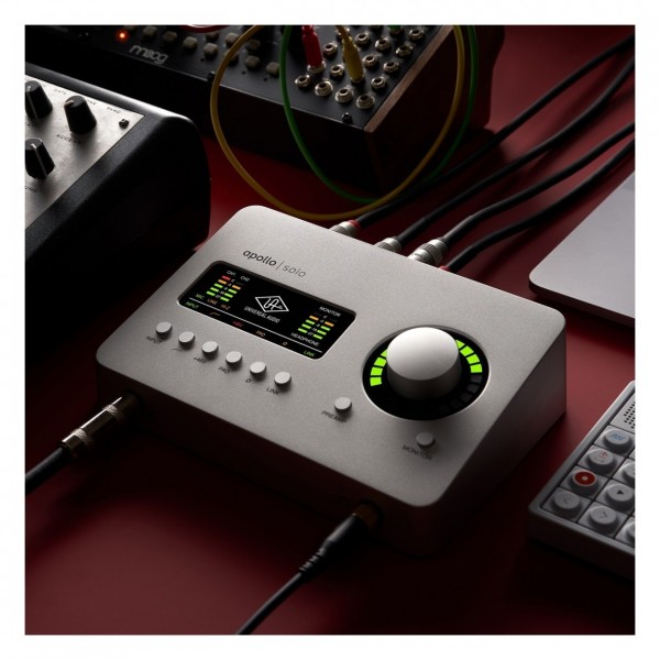 Universal Audio Apollo Solo Heritage Edition (Desktop/Mac/Win/TB3) - Lifestyle