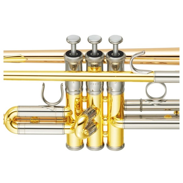 Yamaha YTR8345G Xeno Trumpet, Lacquer at Gear4music